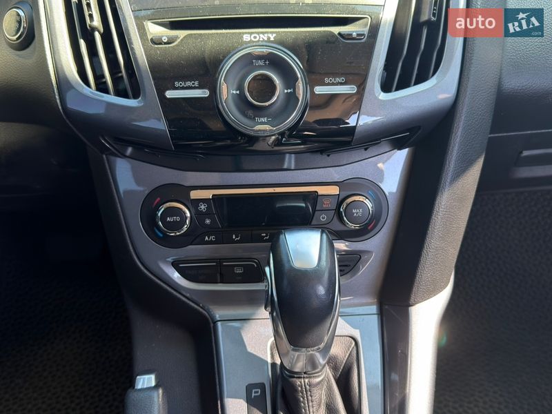 Хэтчбек Ford Focus 2014 в Киеве