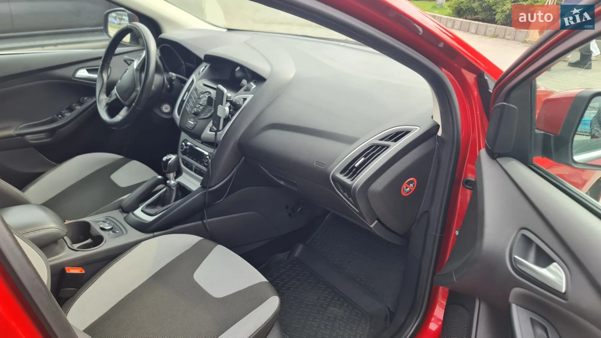 2013 Ford Focus - мініатюра 13