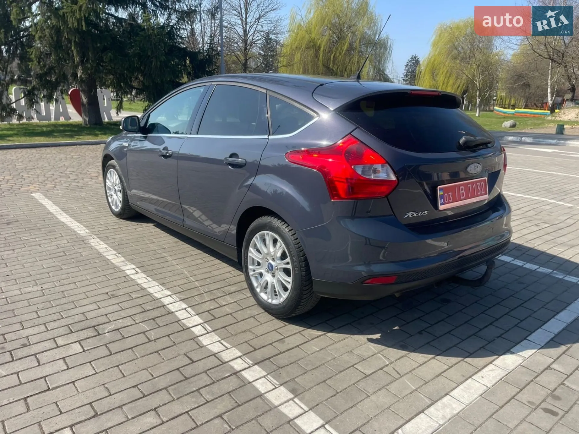 2010 Ford Focus - мініатюра 7