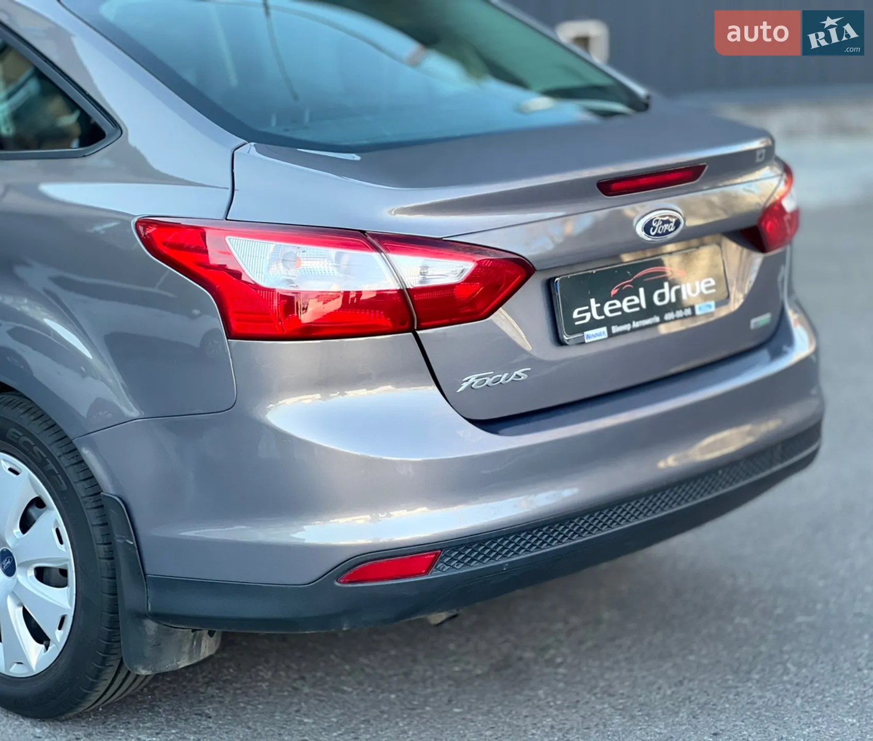 2013 Ford Focus - мініатюра 8