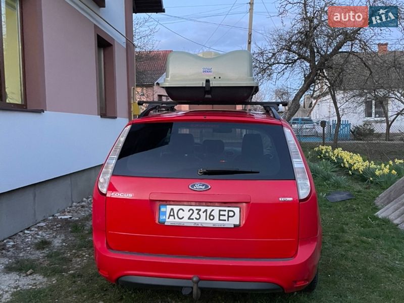 Універсал Ford Focus 2010 в Володимирі