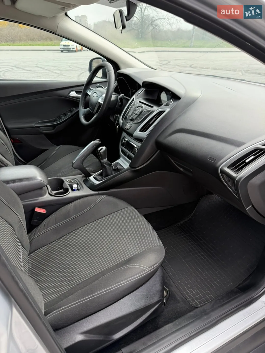 2013 Ford Focus - мініатюра 16