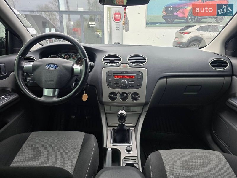 Хэтчбек Ford Focus 2010 в Полтаве фото 9 Хэтчбек Ford Focus 2010 в Полтаве