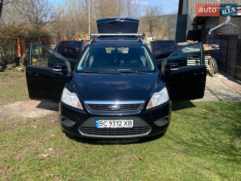 Універсал Ford Focus 2010 в Старому Самборі фото Універсал Ford Focus 2010 в Старому Самборі