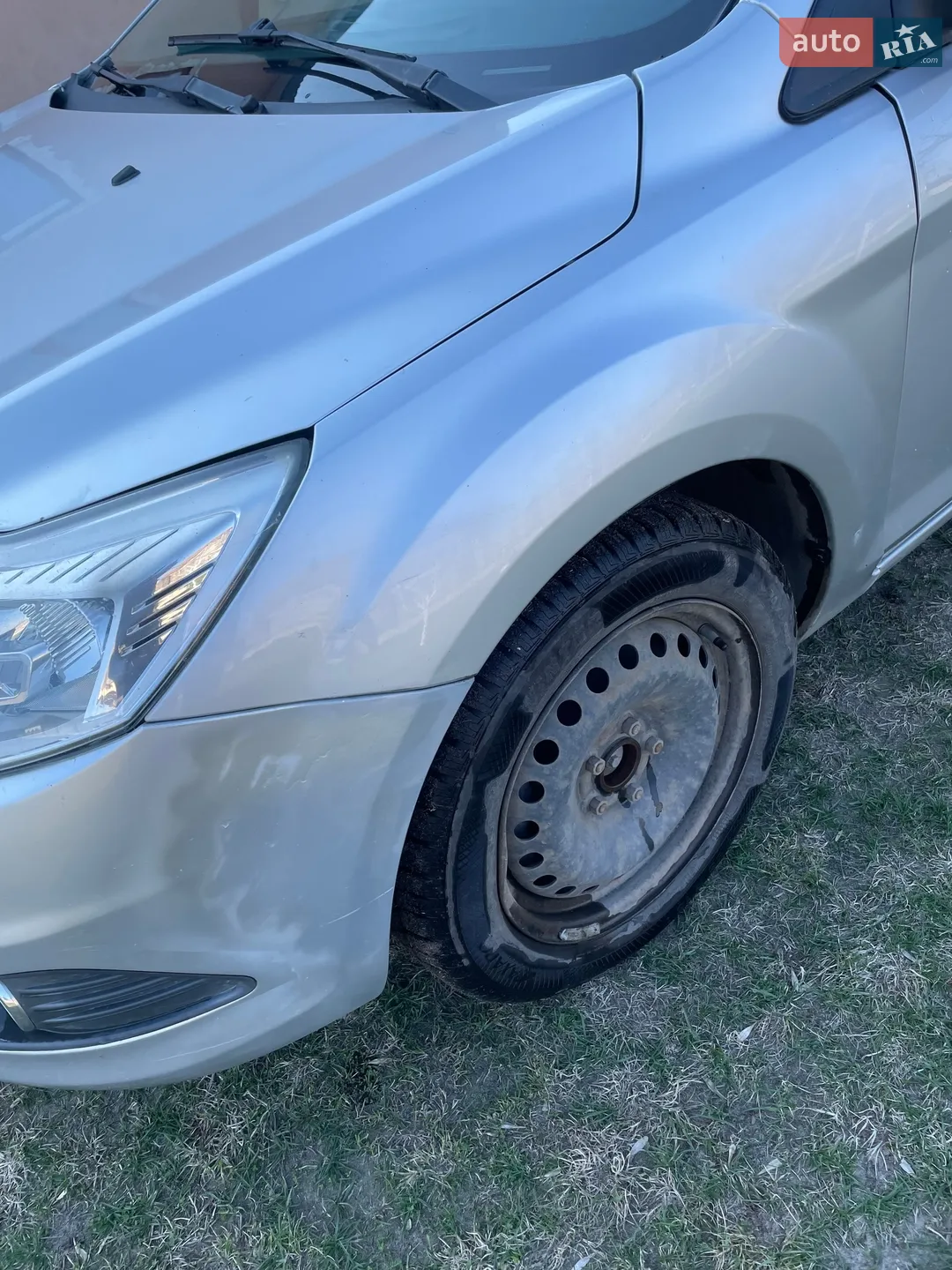2010 Ford Focus - мініатюра 11