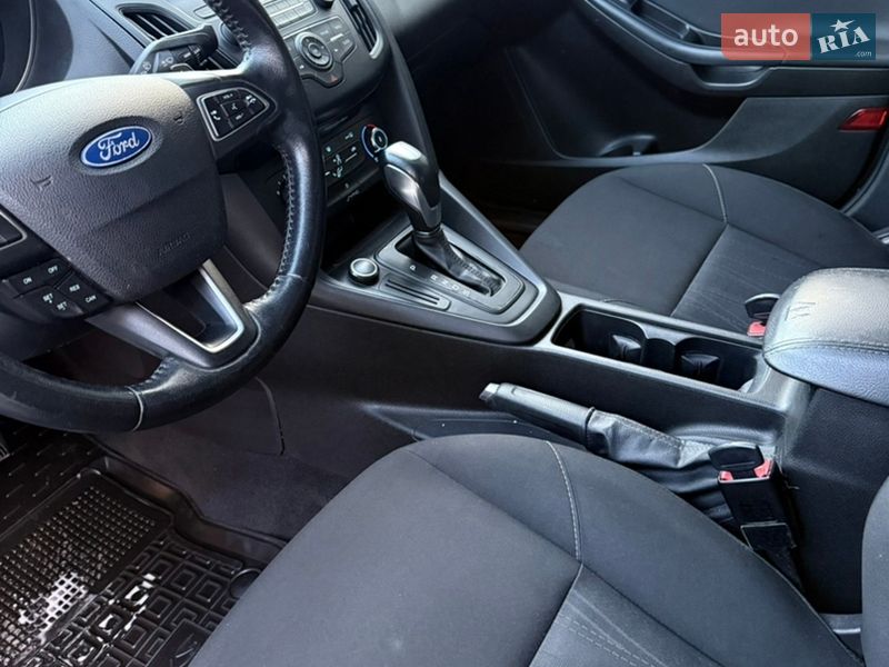 Седан Ford Focus 2016 в Виннице фото 14 Седан Ford Focus 2016 в Виннице