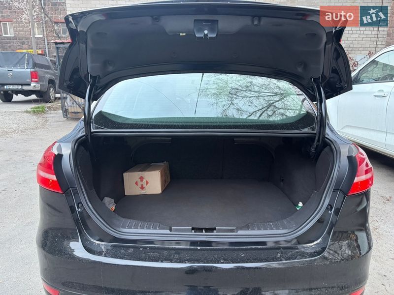 Седан Ford Focus 2016 в Запорожье