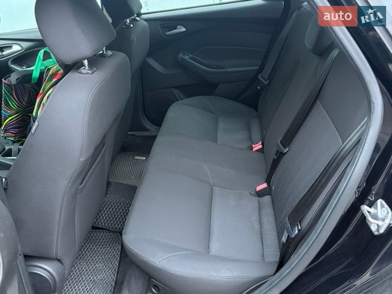 Седан Ford Focus 2016 в Запорожье