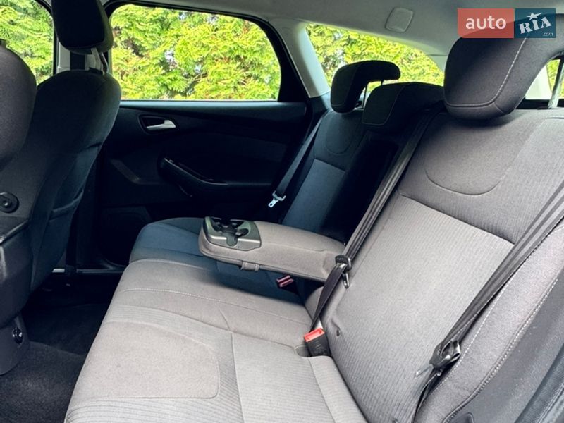 Універсал Ford Focus 2011 в Дубні