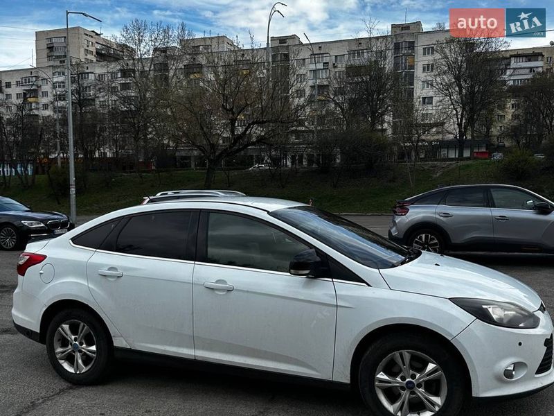Седан Ford Focus 2012 в Киеве