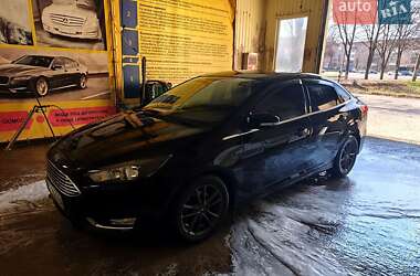 Седан Ford Focus 2015 в Криничках