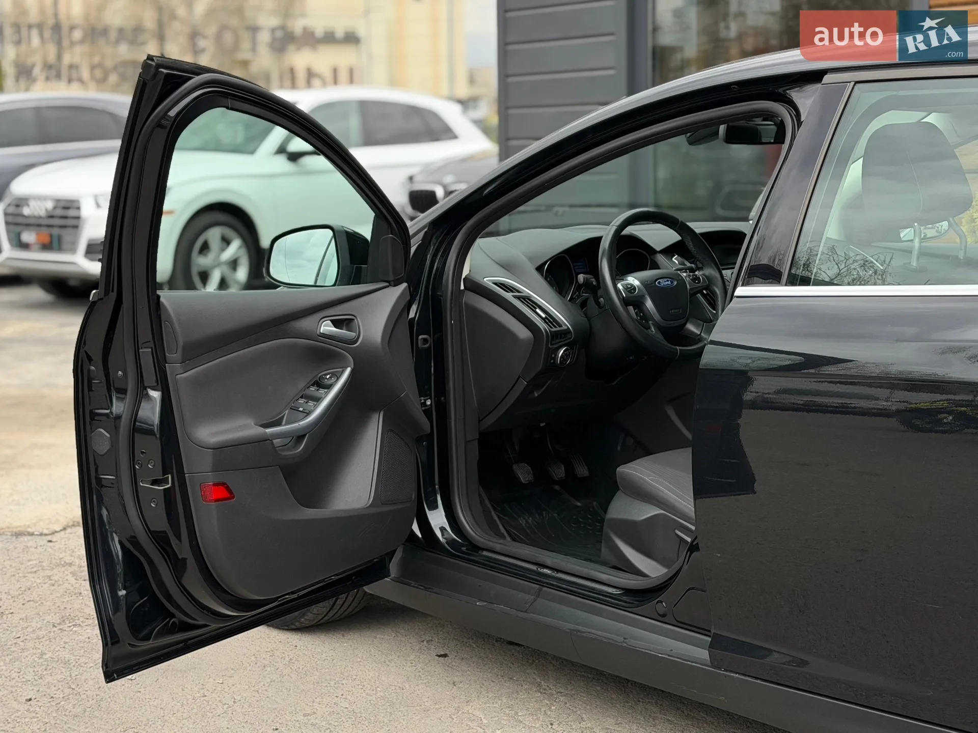 2013 Ford Focus - мініатюра 21
