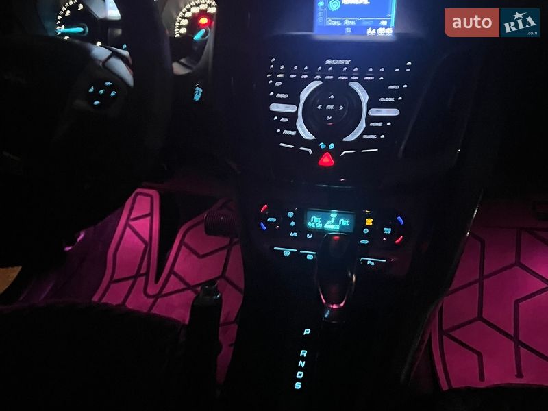 Універсал Ford Focus 2014 в Волочиську