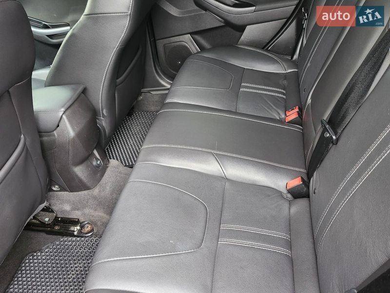 Хэтчбек Ford Focus 2014 в Харькове