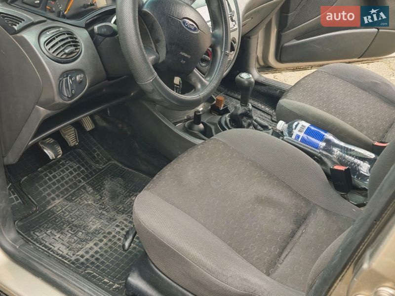 Седан Ford Focus 2003 в Львові