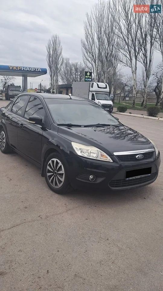 2010 Ford Focus - мініатюра 19