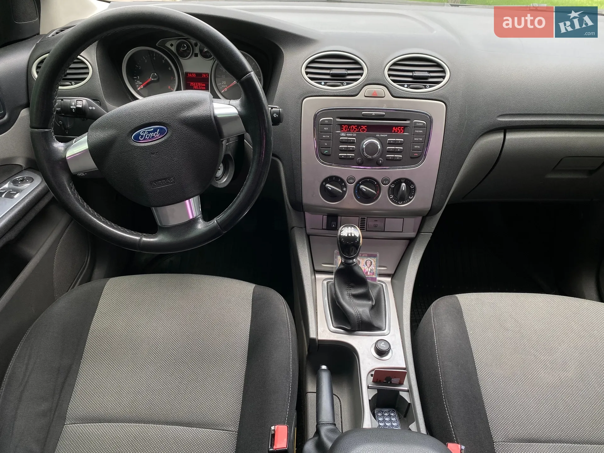 2010 Ford Focus - мініатюра 7