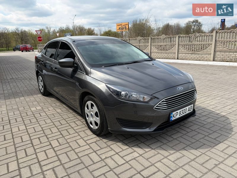 2016 Ford Focus, VIN 1FADP3E28GL389302:plate — zdjęcie 1 (autoria)