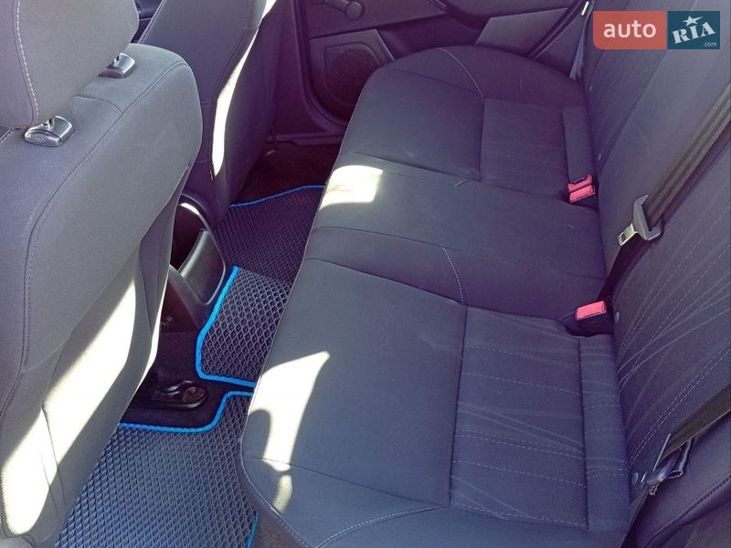 Седан Ford Focus 2015 в Києві фото 13 Седан Ford Focus 2015 в Києві