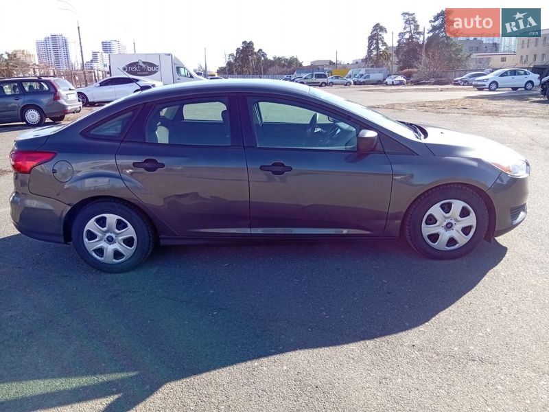 Седан Ford Focus 2015 в Києві фото 4 Седан Ford Focus 2015 в Києві