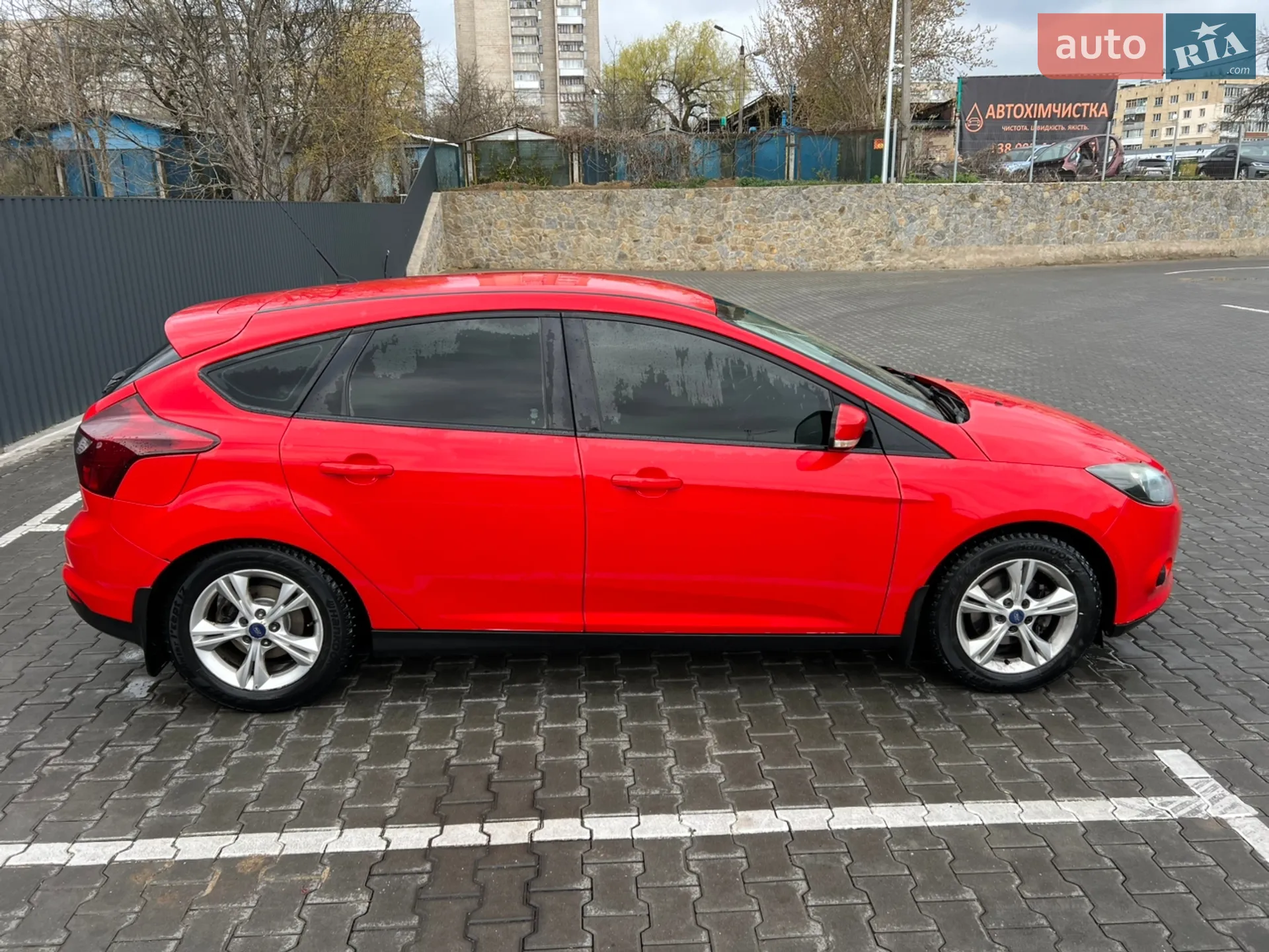 2012 Ford Focus - мініатюра 12