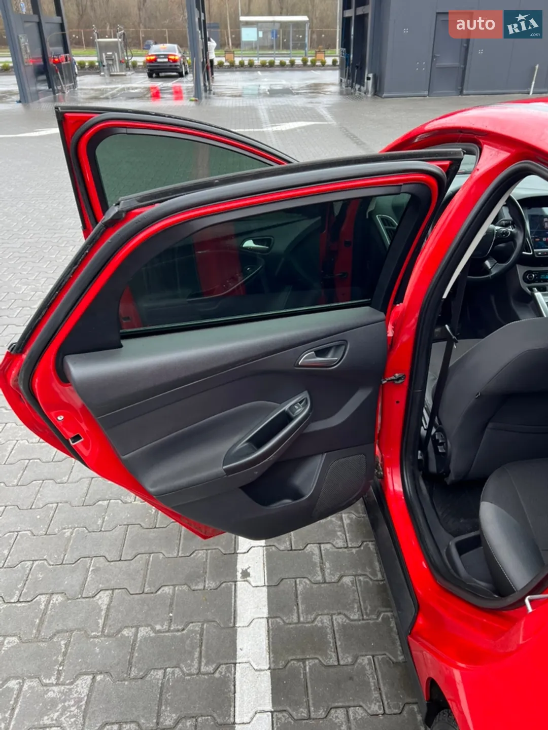 2012 Ford Focus - мініатюра 17
