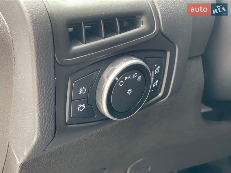 Седан Ford Focus 2016 в Івано-Франківську