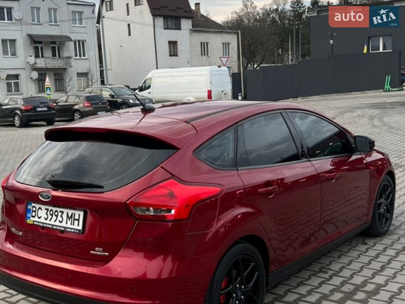 Хетчбек Ford Focus 2015 в Львові
