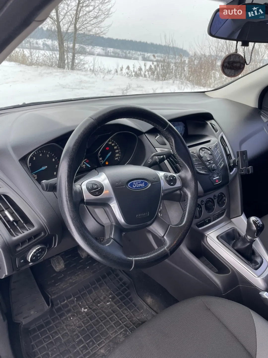 2013 Ford Focus - мініатюра 10