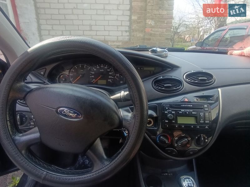 Седан Ford Focus 2004 в Черкасах фото 8 Седан Ford Focus 2004 в Черкасах