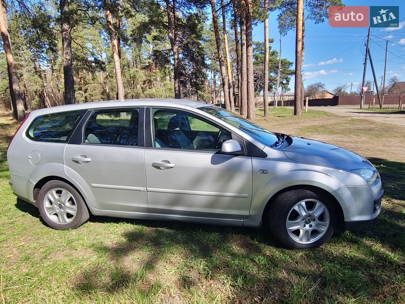 Универсал Ford Focus 2007 в Богодухове