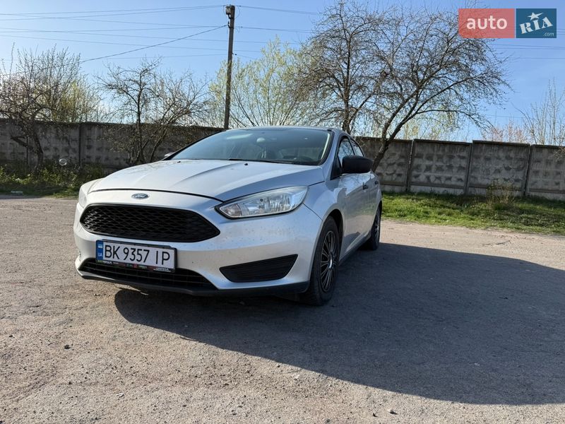 Седан Ford Focus 2017 в Рівному фото 2 Седан Ford Focus 2017 в Рівному