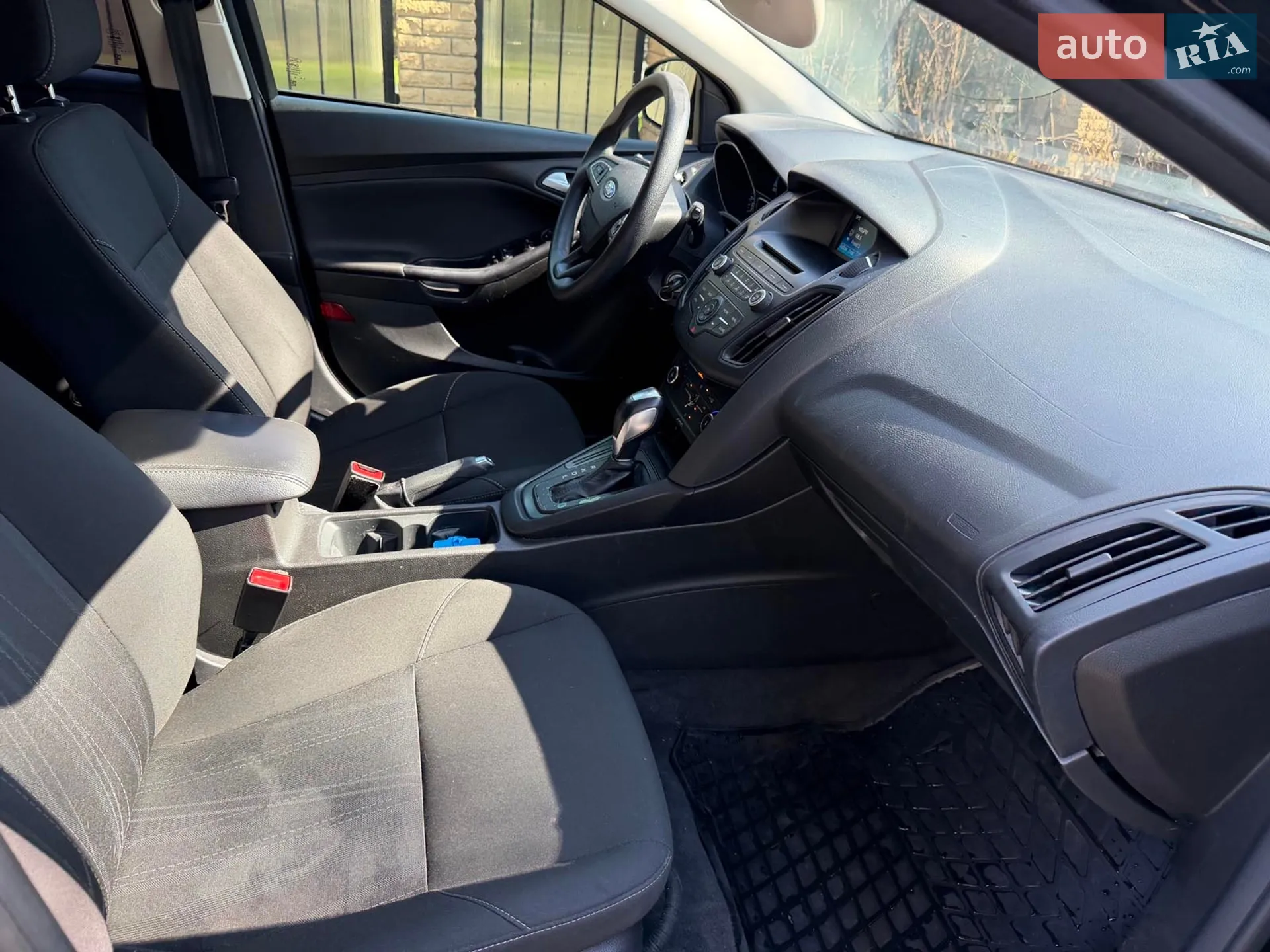 2015 Ford Focus - мініатюра 23