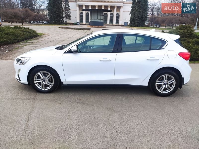 AUTO.RIA – Продам Форд Фокус 2018 дизель 1.5 хэтчбек бу в Киеве