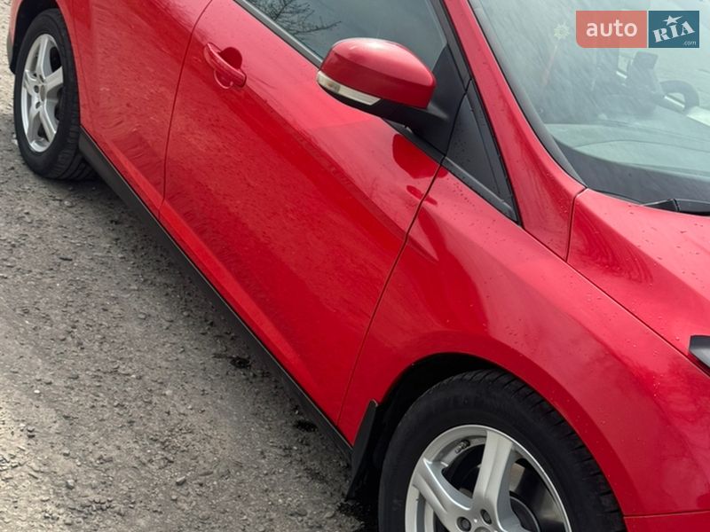 Універсал Ford Focus 2012 в Новому Розділі