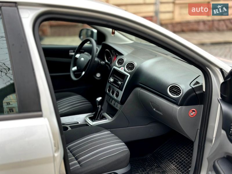 Універсал Ford Focus 2008 в Чернівцях