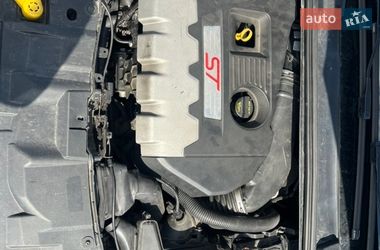 Хэтчбек Ford Focus 2016 в Киеве