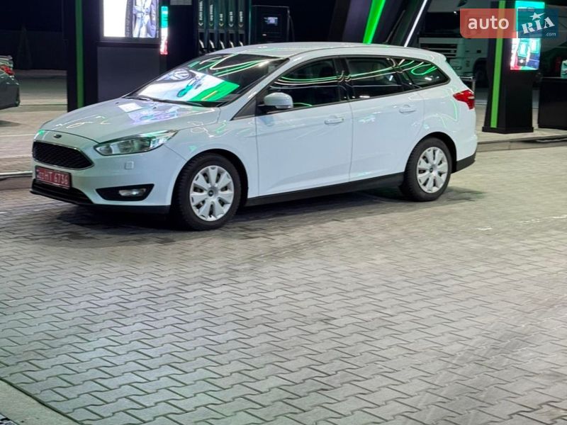 Універсал Ford Focus 2016 в Кам'янець-Подільському