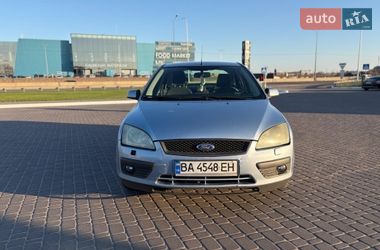 Седан Ford Focus 2005 в Киеве