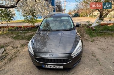 Хэтчбек Ford Focus 2015 в Николаеве