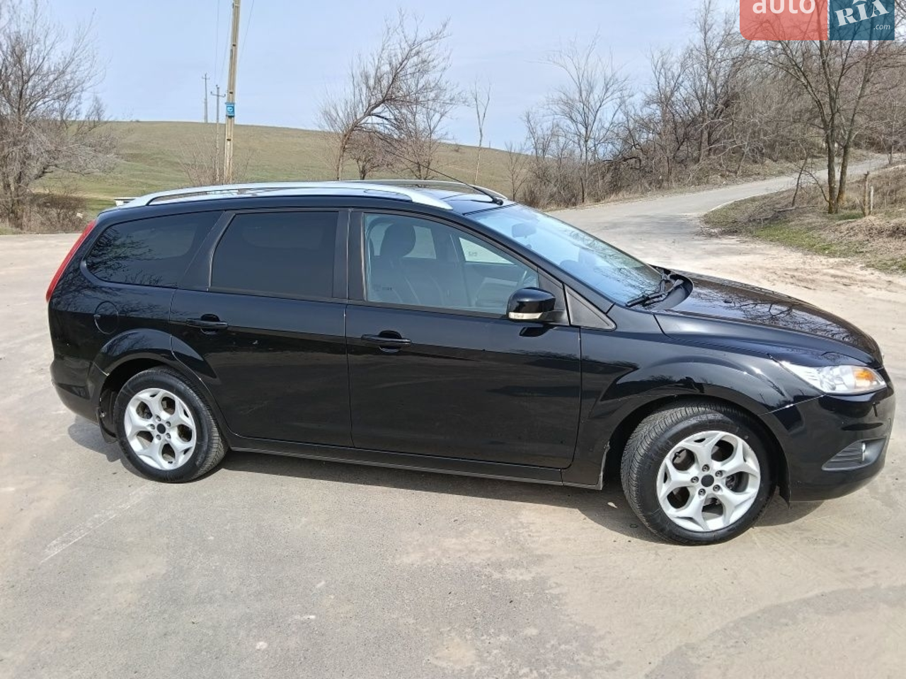 2010 Ford Focus - мініатюра 12