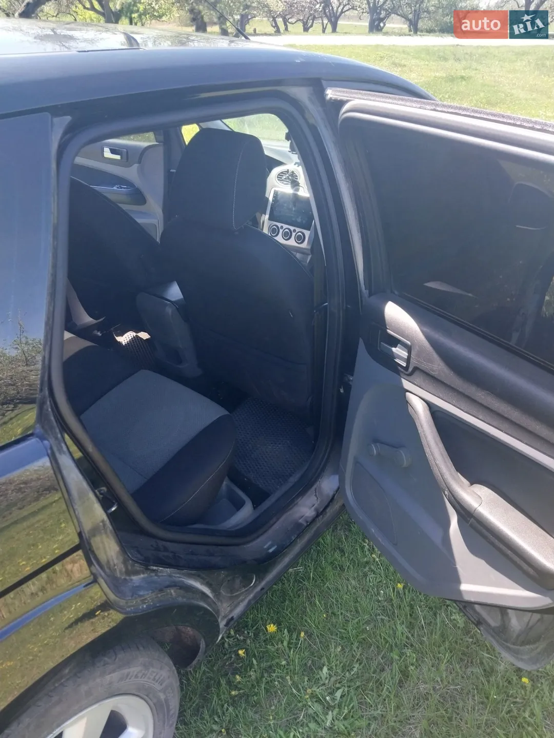 2010 Ford Focus - мініатюра 5