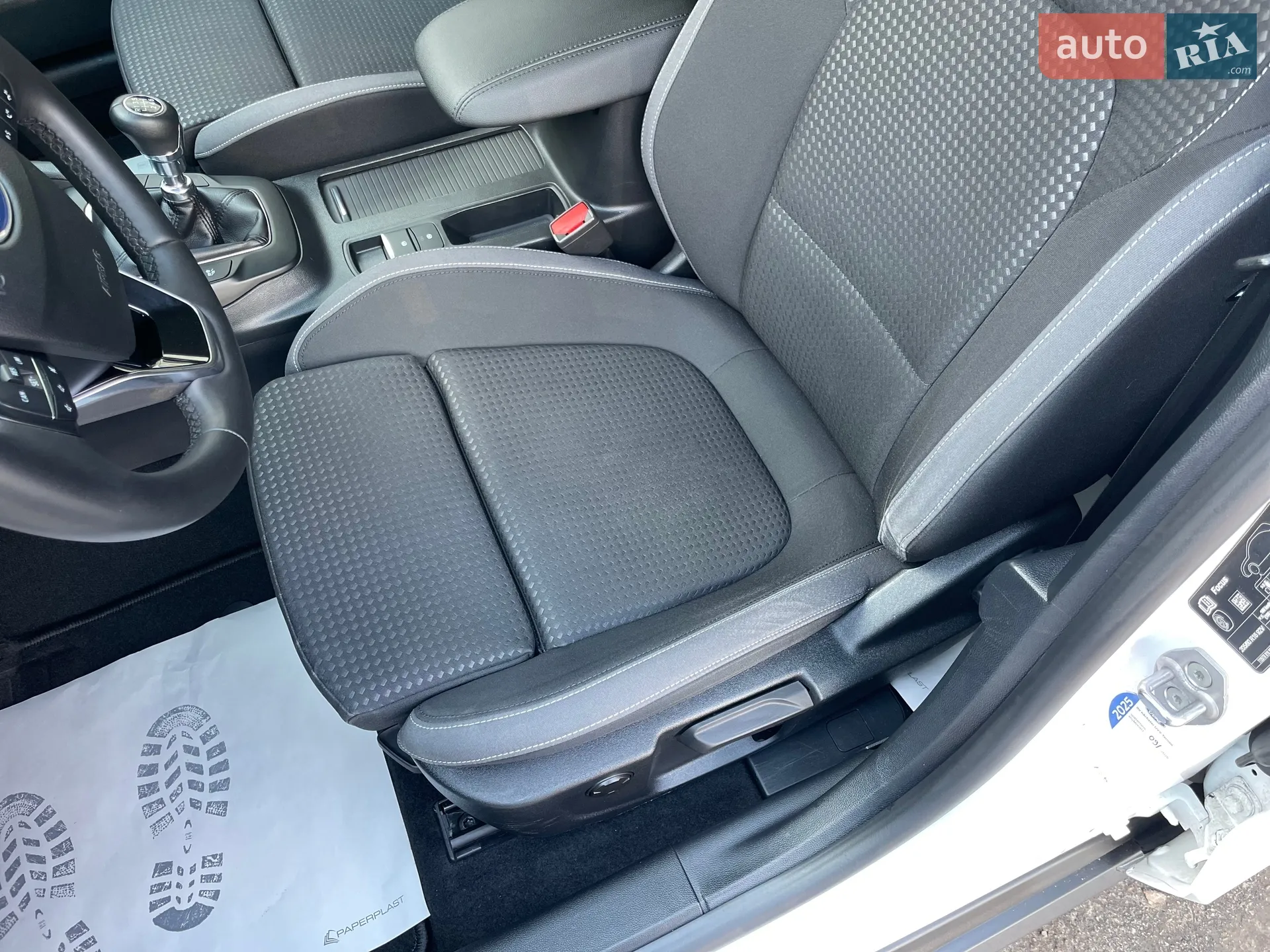 2021 Ford Focus - мініатюра 16