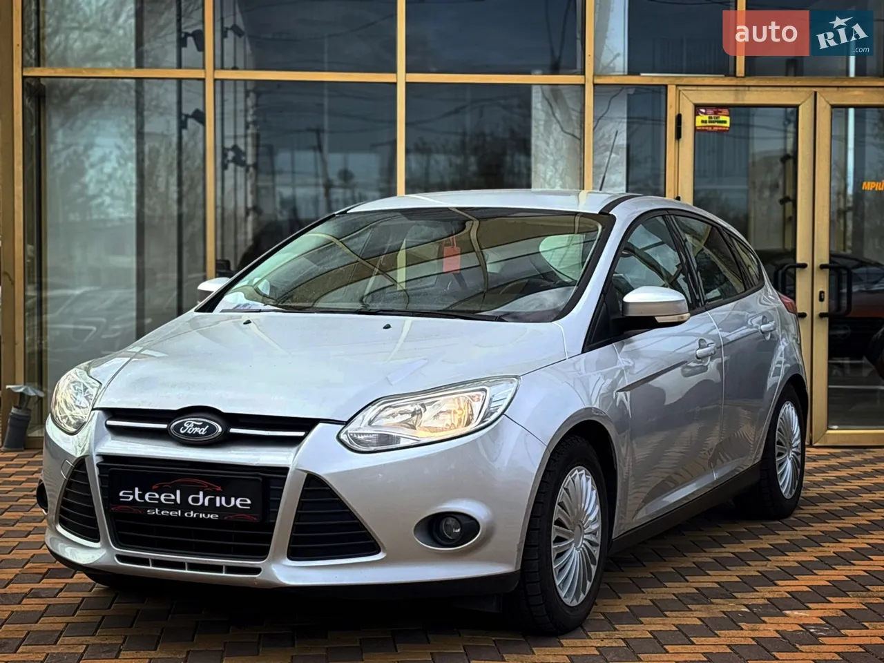 2011 Ford Focus - мініатюра 19
