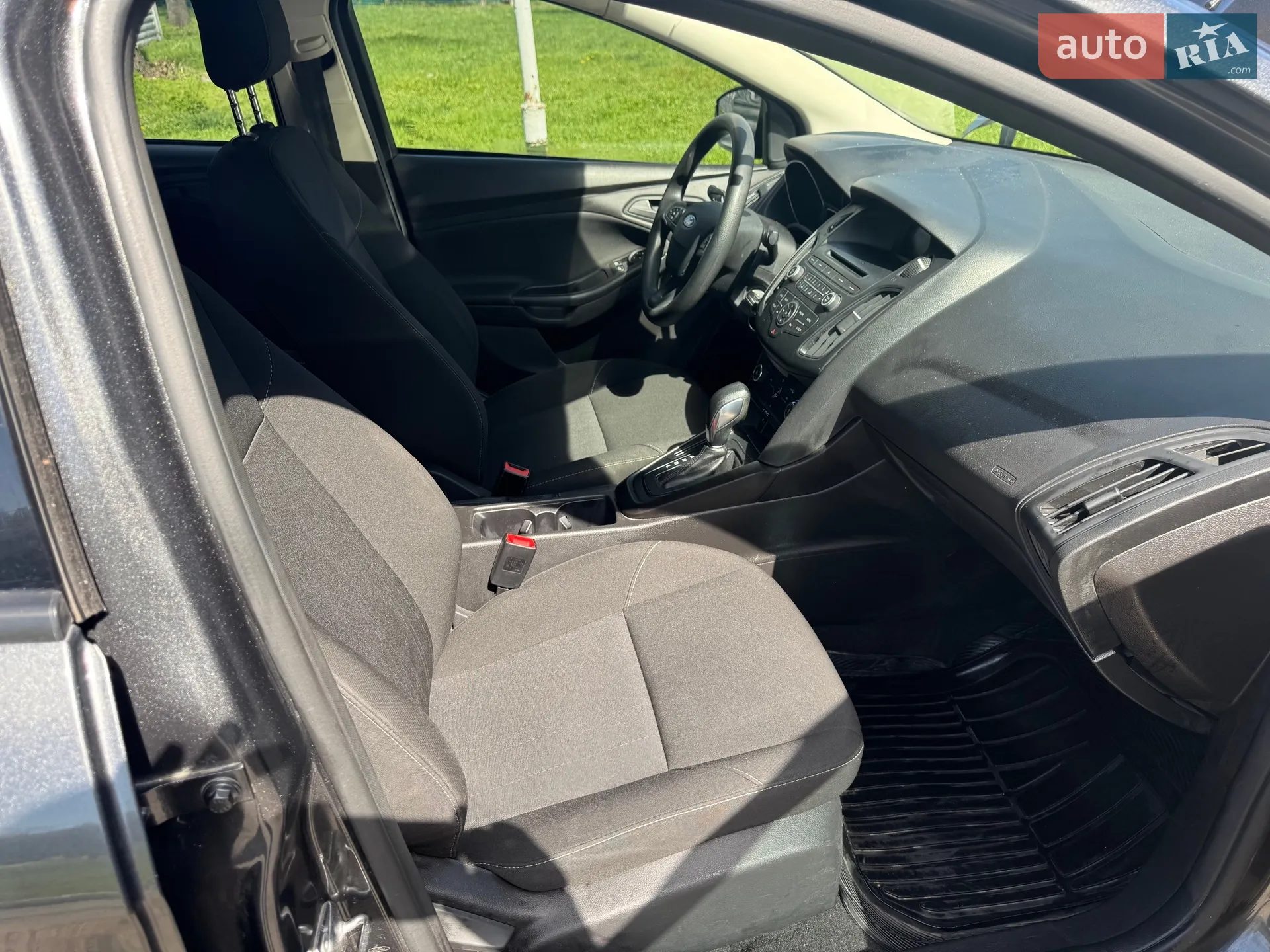 2017 Ford Focus - мініатюра 14