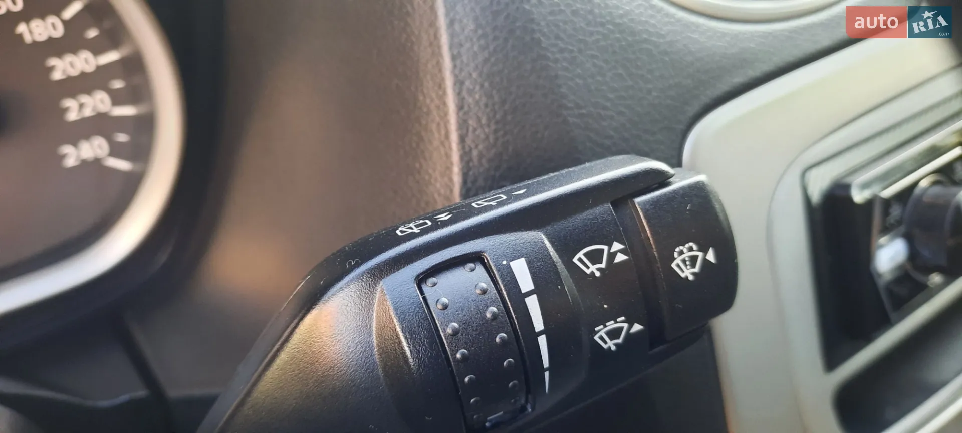 2010 Ford Focus - мініатюра 37
