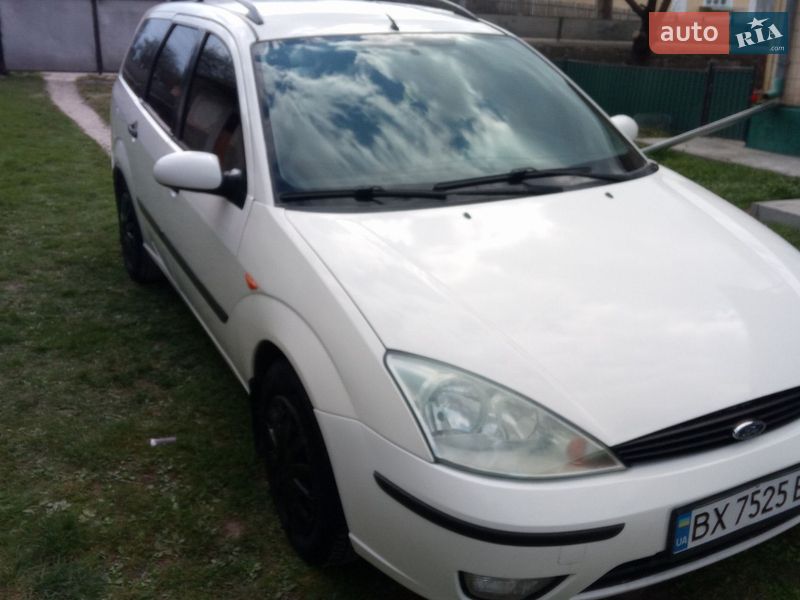 Ford Focus 2000