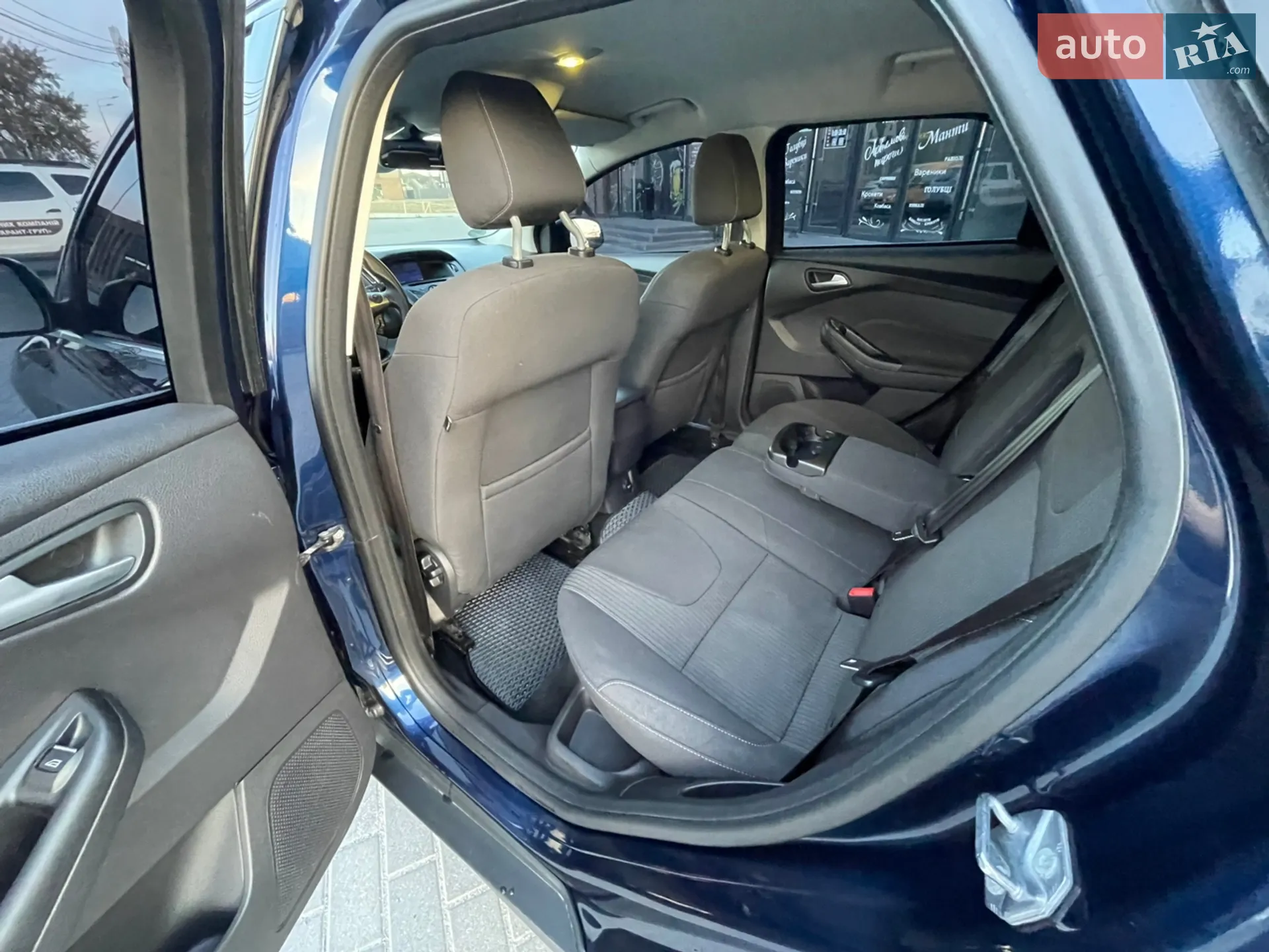 2012 Ford Focus - мініатюра 11