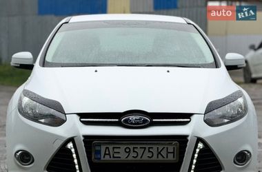 Хэтчбек Ford Focus 2013 в Синельниково