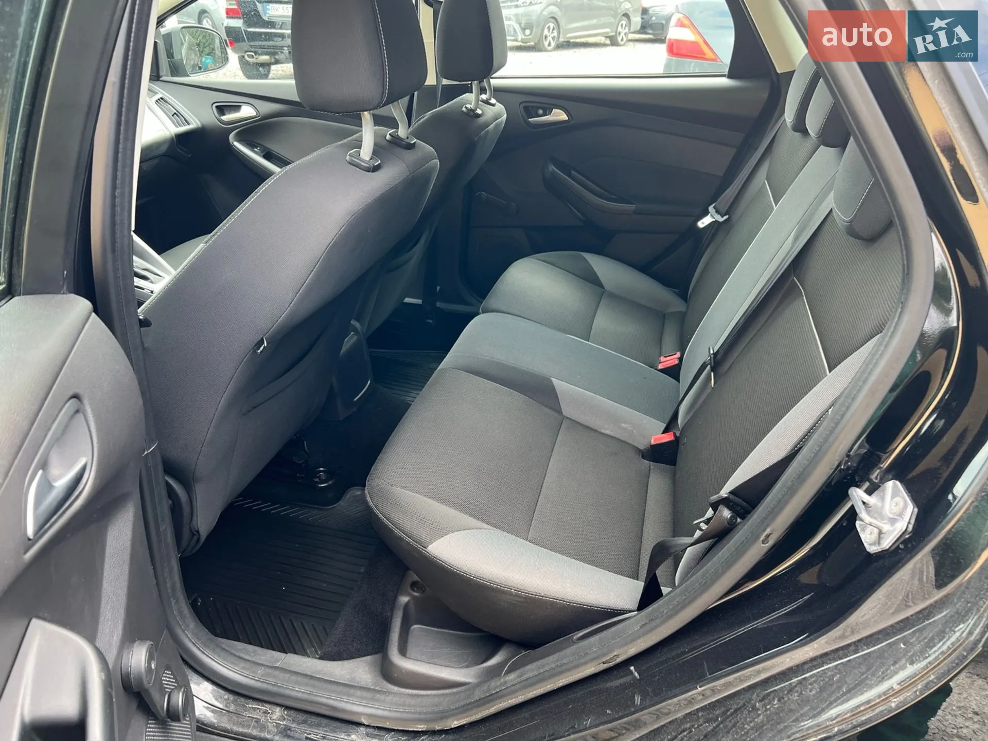 2012 Ford Focus - мініатюра 10